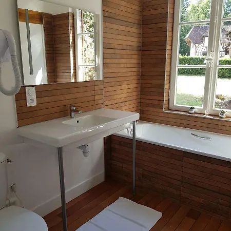 Manoir Du Chambellan Holiday home Arnieres-sur-Iton